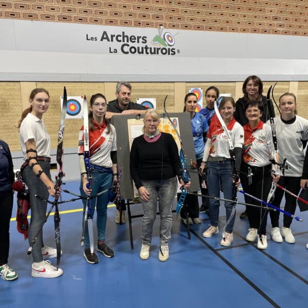 Ensemble, faisons grandir la pratique féminine du tir à l’arc